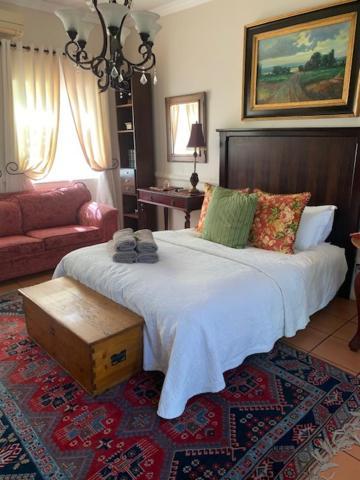 A Tapestry Garden Guest House Potchefstroom Eksteriør billede